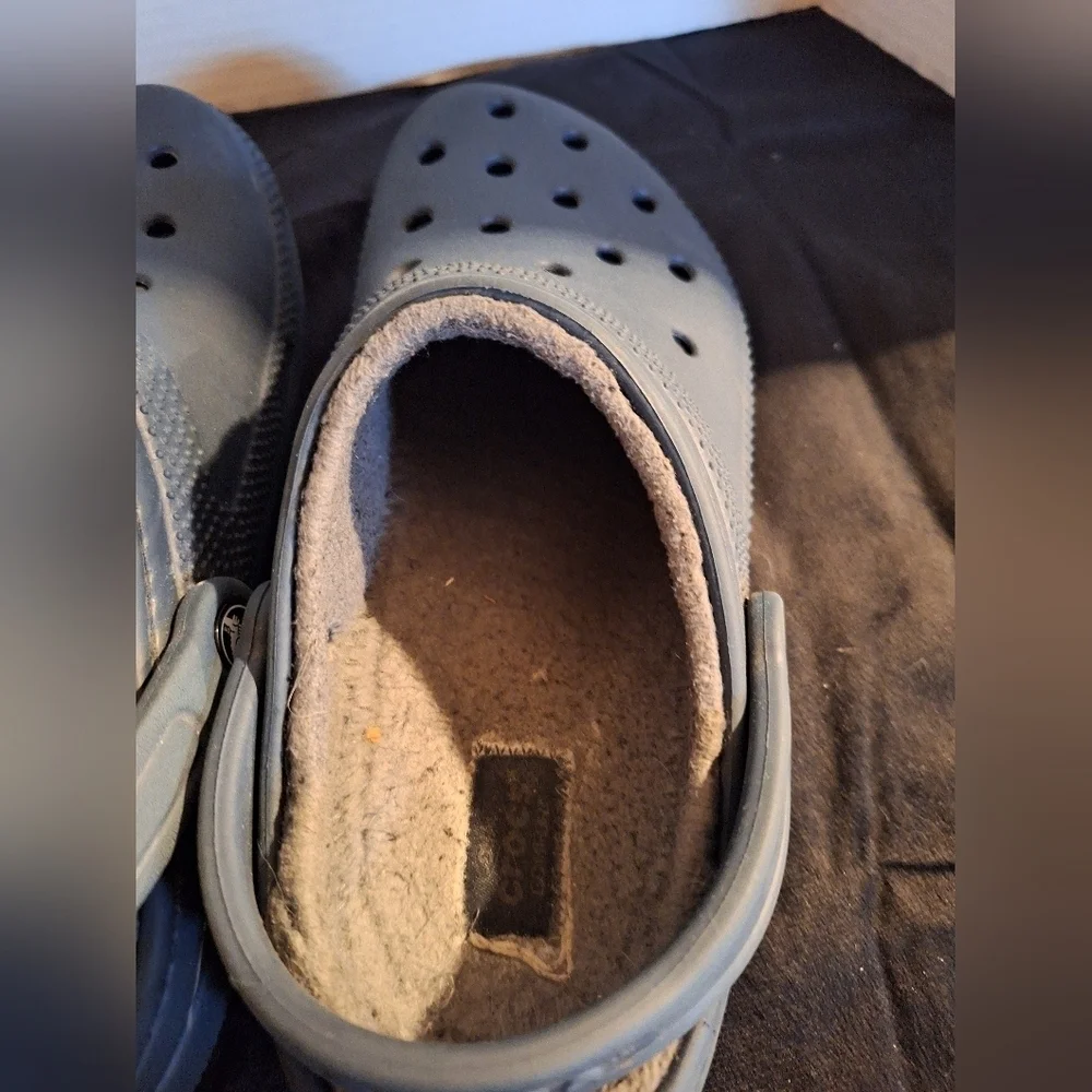 Unisex CROCS  Blue Clogs with Fleece Lining